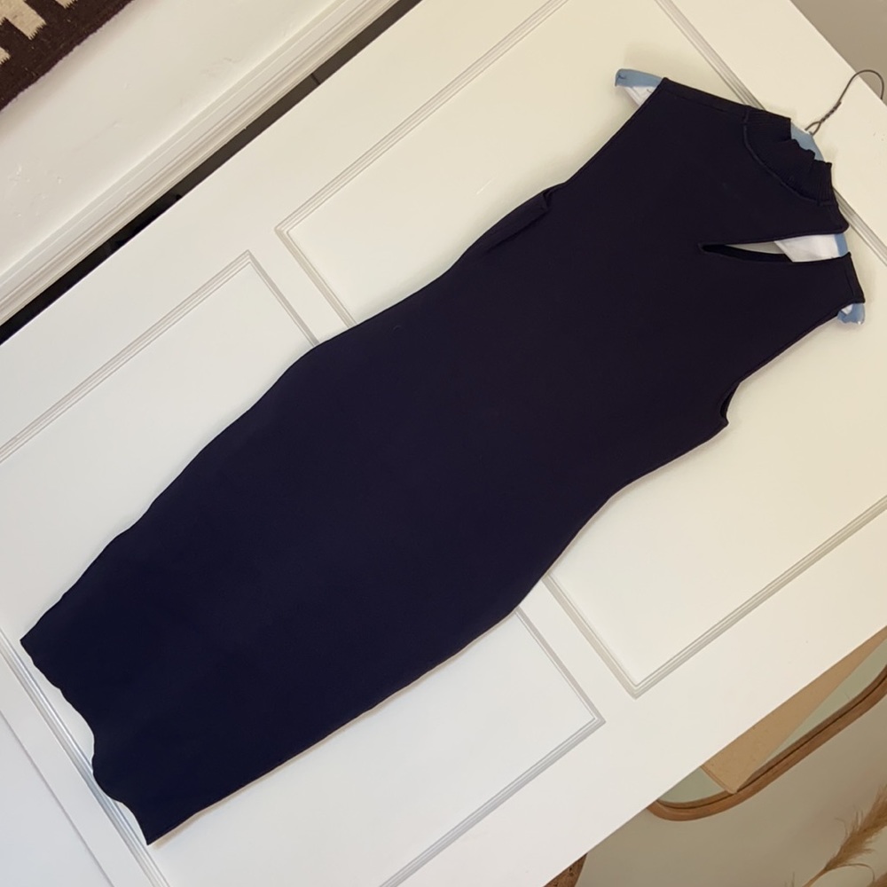 Debate Sheath Dress by Bailey 44 - Picture 4 of 7